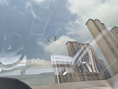 Tesla Model Y Rear-Wheel Drive - ფოტო 17