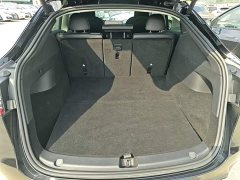 Tesla Model Y Rear-Wheel Drive - ფოტო 18