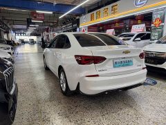 Chevrolet Cruze 1.5L Dual-Clutch Deluxe Edition - фото 20
