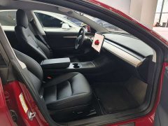 Tesla Model 3 Performance All-Wheel Drive - ფოტო 4