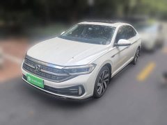 Volkswagen Sagitar 300TSI DSG Excellence Edition - photo 1