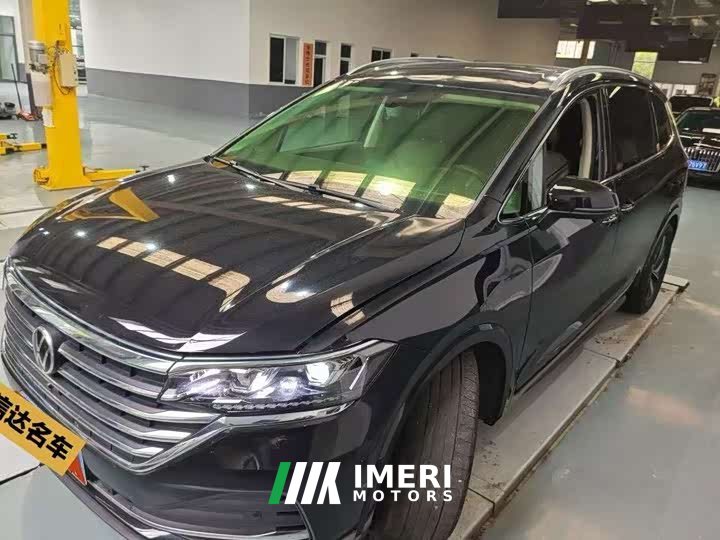 Volkswagen Viloran 380TSI Zunchi Edition