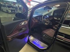 FAW Red Flag HQ9 2.0T Smart Connected Premium Edition - фото 15