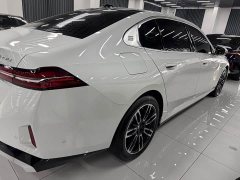 BMW 5 Series 525Li M Sport Package - photo 2