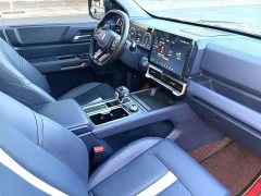 Voyah Boulevard Light Chaser Exclusive 2.3T diesel automatic four-wheel drive axle - фото 5