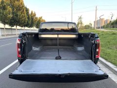 Voyah Boulevard Light Chaser Exclusive 2.3T diesel automatic four-wheel drive axle - фото 9