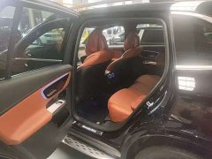 Mercedes-Benz GLC 300 L 4MATIC Dynamic 5-Seater - photo 4
