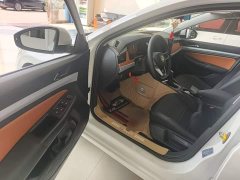Volkswagen Bora Facelift 200TSI DSG Comfort Navigation Edition - photo 15