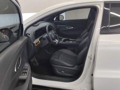 Changan UNI-T 1.5T Sport Premium Edition - ფოტო 9