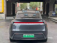 Tesla Model Y Rear-Wheel Drive Launch Edition - фото 8