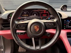 Porsche Taycan - фото 13
