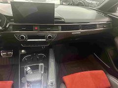 Audi A4L 45 TFSI quattro Dynamic Premium Edition - ფოტო 10