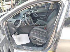 Peugeot 408 1.6T Entry-Level - ფოტო 14