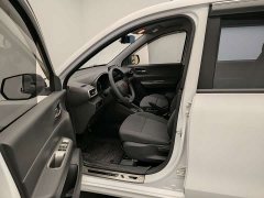 Wuling Hongguang New Energy Extended-Range Hybrid 50KM Comfort - photo 12