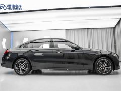 Mercedes-Benz C-Class C 260 L Dark Night Sport Edition - photo 4