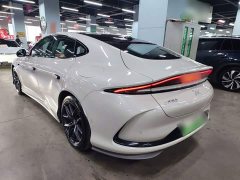 IM Motors Zhiji L6 Max Standard Edition - ფოტო 4