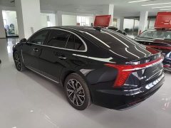 FAW Red Flag H5 PHEV 170 Super Hybrid Edition - ფოტო 4