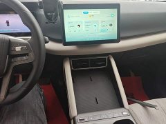 BYD Yuan UP 301KM Pilot Edition - ფოტო 12