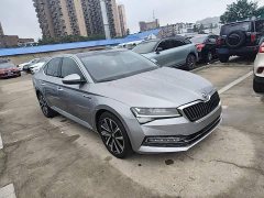 Skoda Superb TSI330 DSG Luxury Edition - ფოტო 3