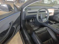 Tesla Model 3 Rear-Wheel Drive - photo 15