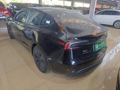 Tesla Model 3 Rear-Wheel Drive - photo 4