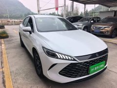 BYD Qin PLUS DM-i Smart Drive Edition 55KM Leading - фото 3