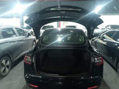 Tesla Model 3 Rear-Wheel Drive - photo 18
