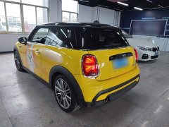 BMW MINI Facelift 1.5T COOPER Classic Edition - ფოტო 4