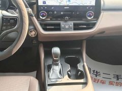 Lexus ES 300h Premium Edition - ფოტო 12