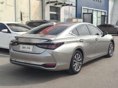 Lexus ES 300h Premium Edition - ფოტო 5