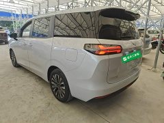 Wuling Starlight 730 New Energy PHEV 125km Luxury - фото 4