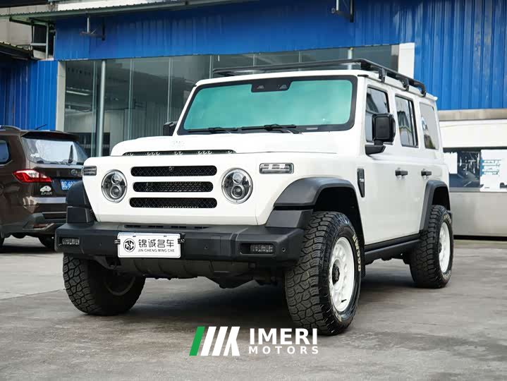 AITO Explorer 2.0T Adventure Edition - ავტომობილი ჩინეთიდან