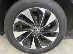Volkswagen Passat Outstanding Edition 280TSI Business Version - photo 11