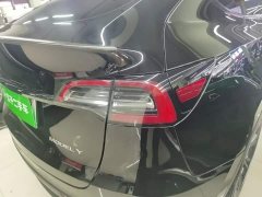 Tesla Model Y Rear-Wheel Drive - photo 7
