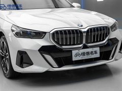 BMW 5 Series 525Li M Sport Package - фото 5