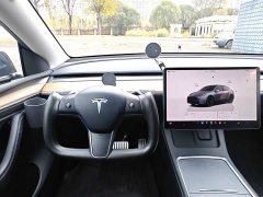Tesla Model Y Performance All-Wheel Drive - ფოტო 7