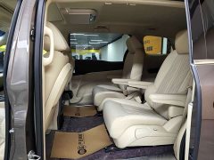 Buick GL8 Land Executive Cabin 652T Luxury - ფოტო 9