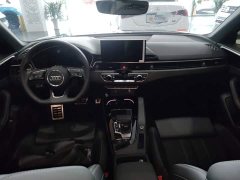 Audi A4L 40 TFSI Luxury Dynamic - фото 5