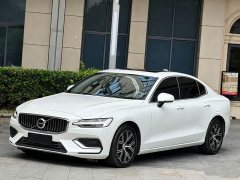 Volvo S60 B4 Smart Luxury Edition - ფოტო 1