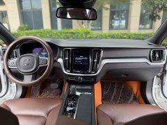 Volvo S60 B4 Smart Luxury Edition - ფოტო 7