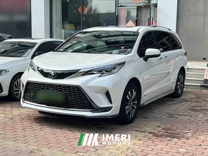 Toyota Gravia 2.5L Hybrid Prestige Plus AWD