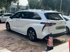 Toyota Gravia 2.5L Hybrid Prestige Plus AWD - фото 4