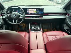 BMW 5 Series 525Li M Sport Package - ფოტო 11