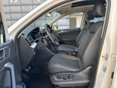 Volkswagen Tiguan L 330TSI Automatic FWD R-Line Comfort Edition - photo 8