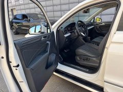 Volkswagen Tiguan L 330TSI Automatic FWD R-Line Comfort Edition - photo 9