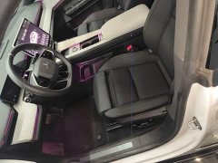 Polestar 4 Dual Motor Long Range Plus Dual Star Connected Edition - ფოტო 14