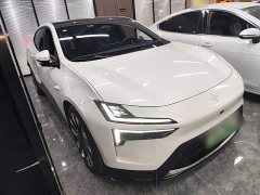 Polestar 4 Dual Motor Long Range Plus Dual Star Connected Edition - ფოტო 3