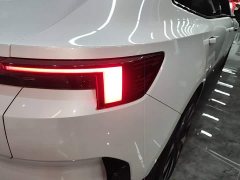 Polestar 4 Dual Motor Long Range Plus Dual Star Connected Edition - ფოტო 7