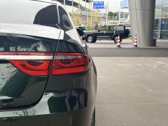 Jaguar XFL 2.0T P250 Two-Wheel Drive Premium Luxury Edition - фото 9