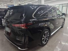 Toyota Grevias 2.5L Hybrid Premium Plus Edition - фото 6
